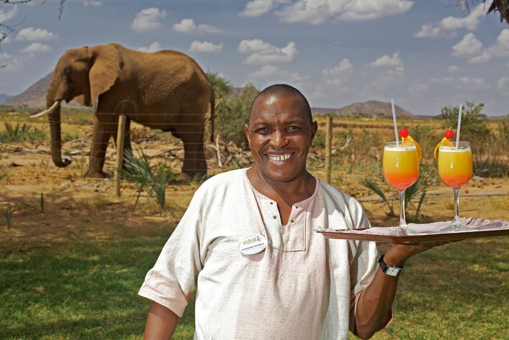 Villa Ashnil Samburu Camp à Archers Post Extérieur photo