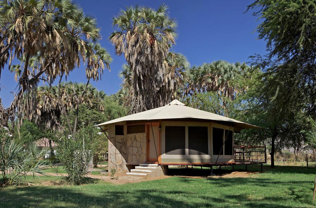 Villa Ashnil Samburu Camp à Archers Post Extérieur photo