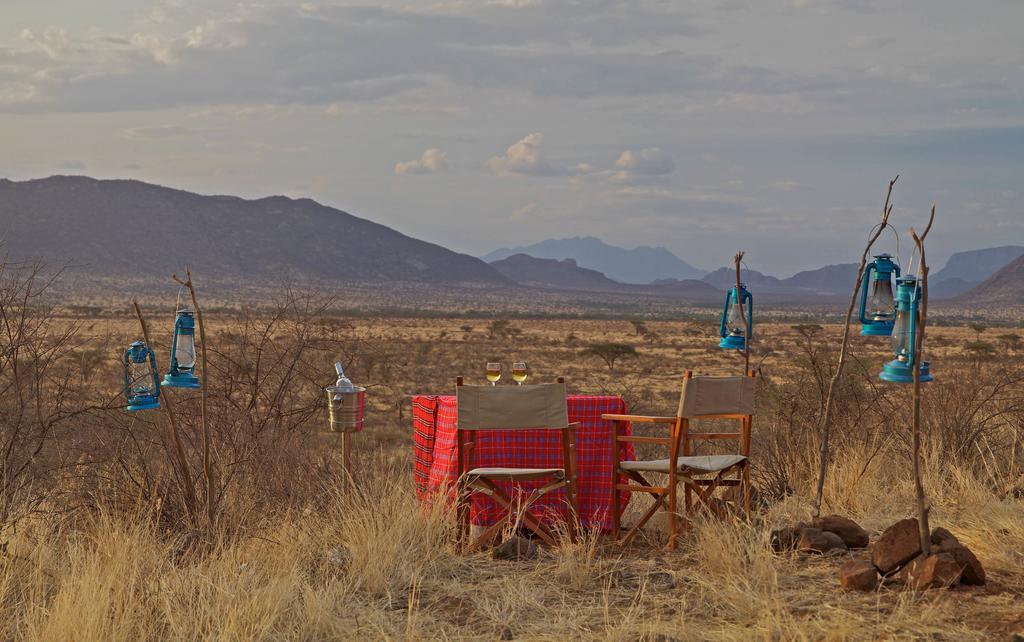 Villa Ashnil Samburu Camp à Archers Post Extérieur photo