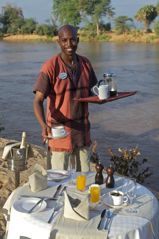 Villa Ashnil Samburu Camp à Archers Post Extérieur photo