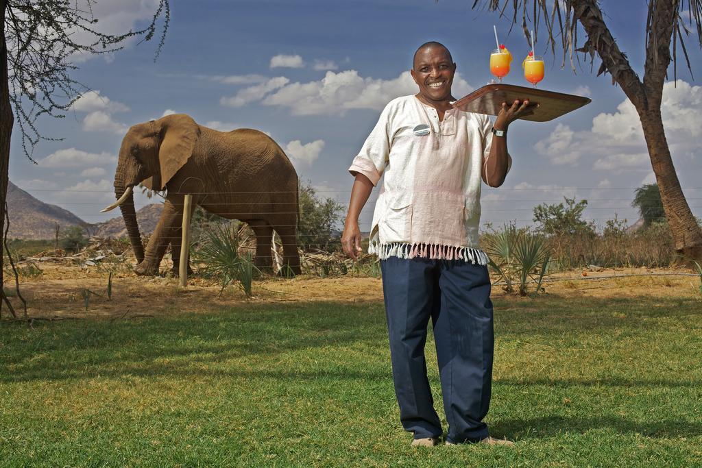 Villa Ashnil Samburu Camp à Archers Post Extérieur photo